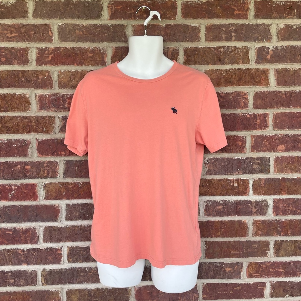 Men's Abercrombie & Fitch Peach Or Coral Colored Cotton T-Shirt Size Medium